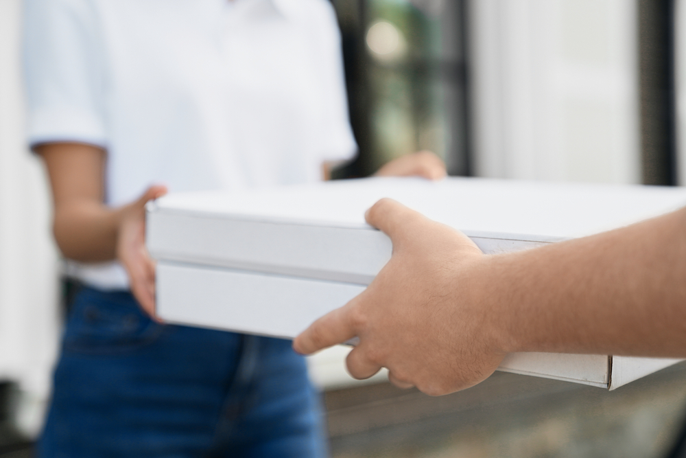 Why Whiteback Duplex Board is Ideal for Food Delivery Boxes